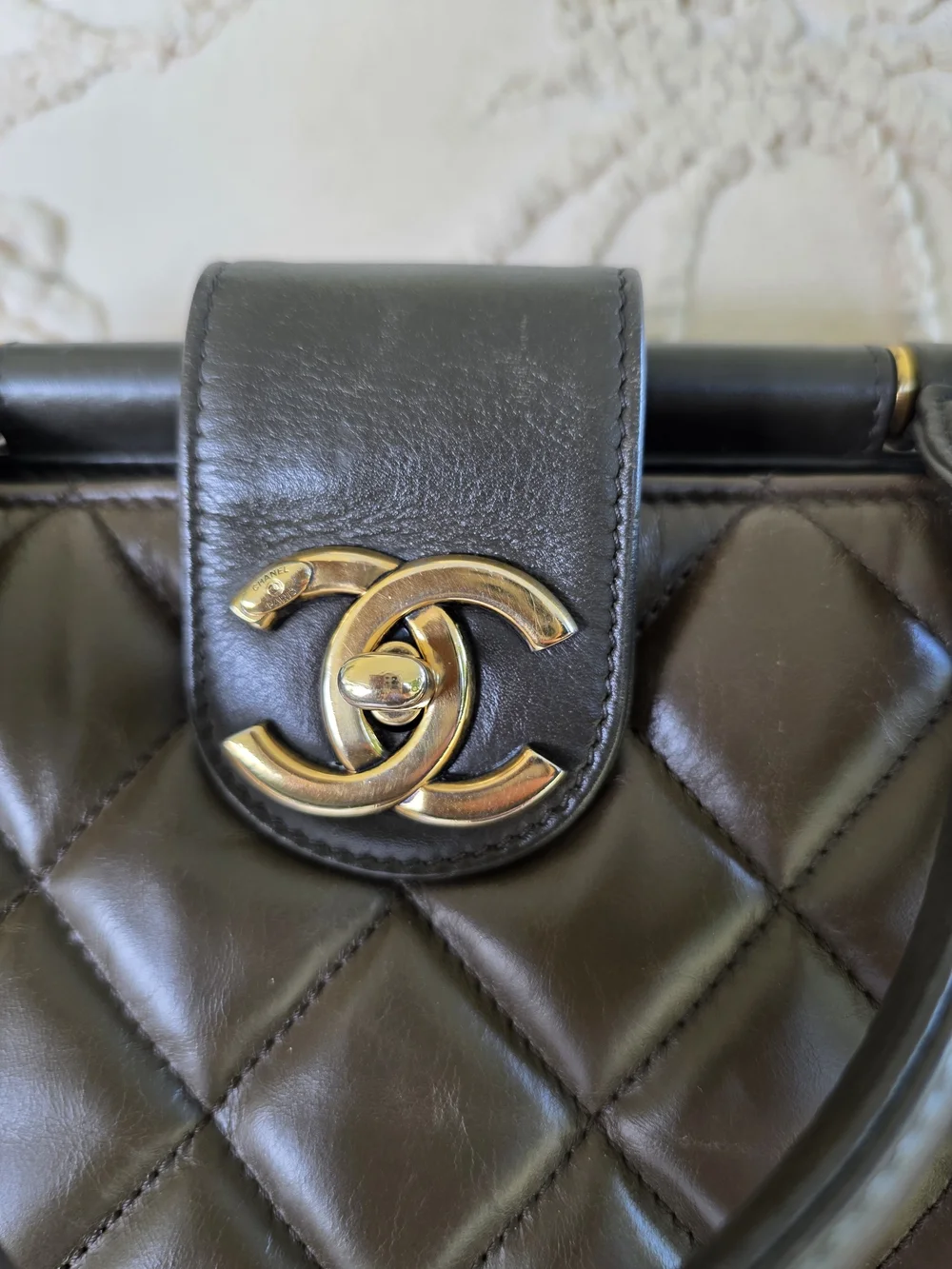 Chanel Quilted Leather Chain Tote Bag - Dark Green